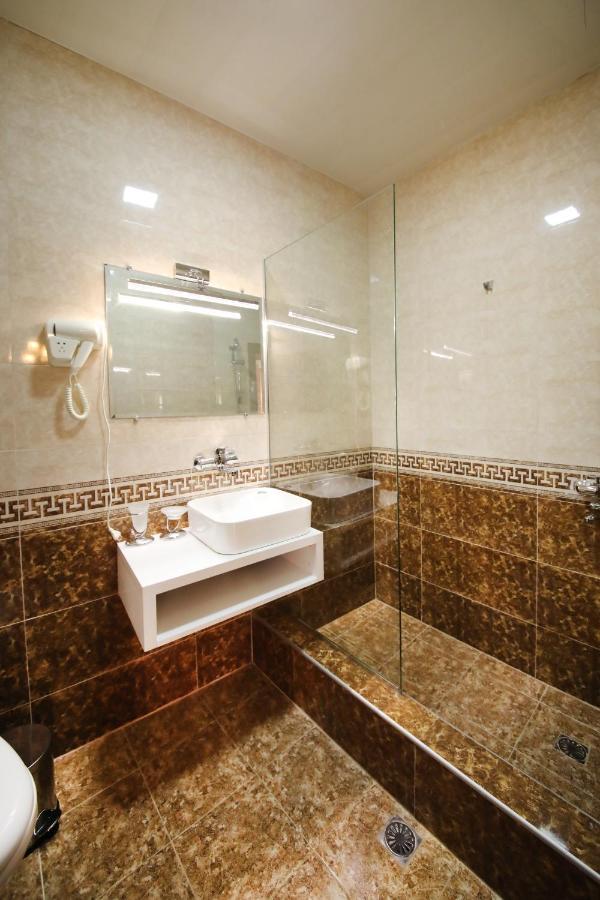 Hotel Tamari كوتايسي المظهر الخارجي الصورة