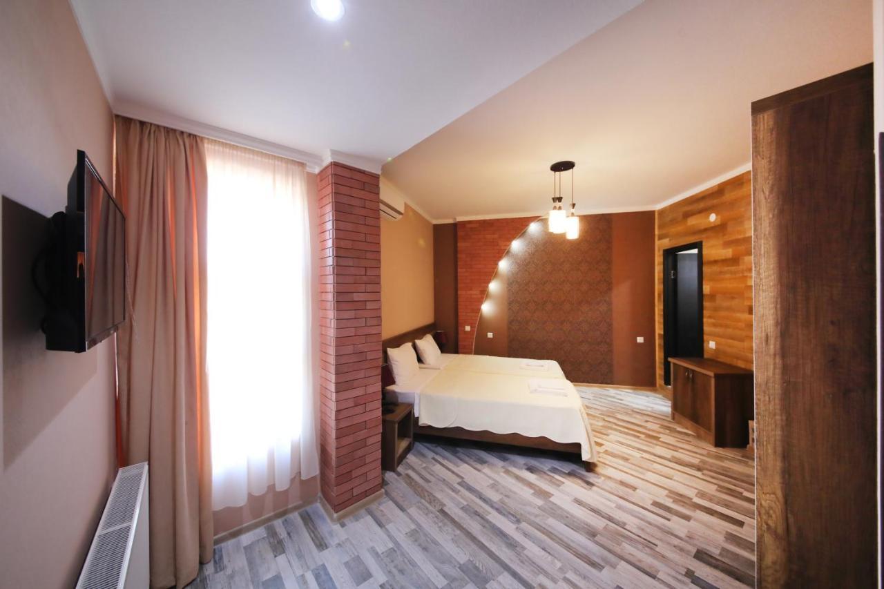 Hotel Tamari كوتايسي المظهر الخارجي الصورة
