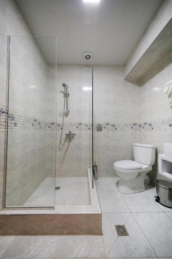 Hotel Tamari كوتايسي المظهر الخارجي الصورة