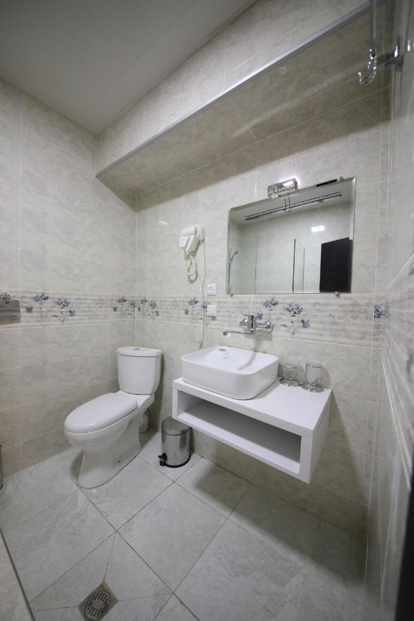 Hotel Tamari كوتايسي المظهر الخارجي الصورة